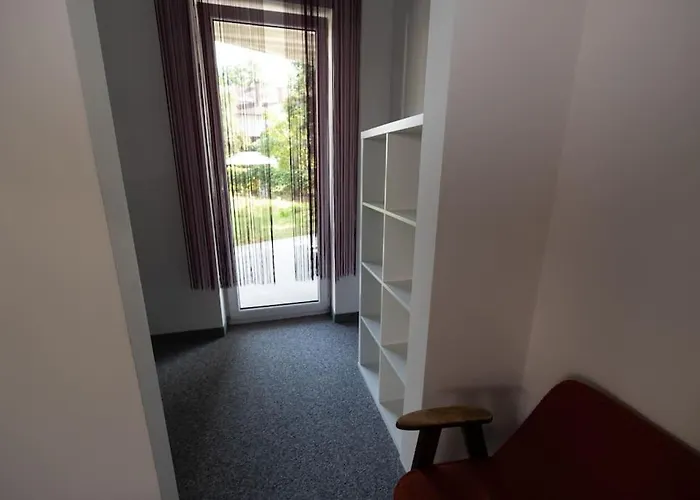 Modern 4 Bedroom Near Warsaw Parking/wifi/200m2 *