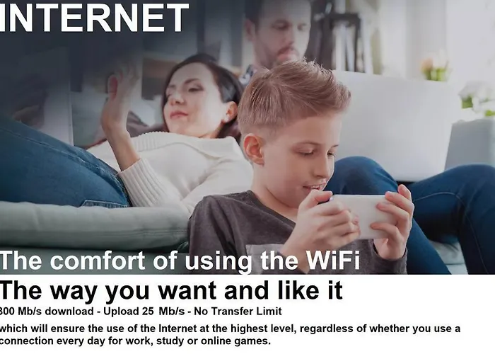 Modern 4 Bedroom Near Warsaw Parking/wifi/200m2 Марки